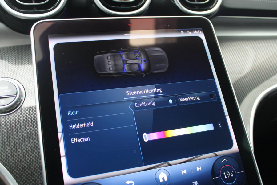 Mercedes-Benz C-Klasse Estate 200 AMG Line Night | Sfeer | Camera | Fender | Elek. Trekhaak Mercedes-Benz C-Klasse Estate 200 AMG Line Night | Sfeer | Camera | Fender | Elek. Trekhaak