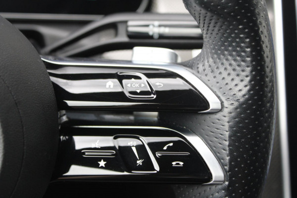 Mercedes-Benz C-Klasse Estate 200 AMG Line Night | Sfeer | Camera | Fender | Elek. Trekhaak Mercedes-Benz C-Klasse Estate 200 AMG Line Night | Sfeer | Camera | Fender | Elek. Trekhaak