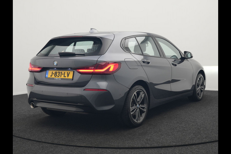 BMW 1-serie 118i Sportline 141pk Dealer O.H | Apple Carplay | Cruise Control | Virtual | Navigatie | LED Koplampen | Sfeerverlichting | DAB | 17"L.M | BMW 1-serie 118i Sportline 141pk Dealer O.H | Apple Carplay | Cruise Control | Virtual | Navigatie | LED Koplampen | Sfeerverlichting | DAB | 17"L.M |