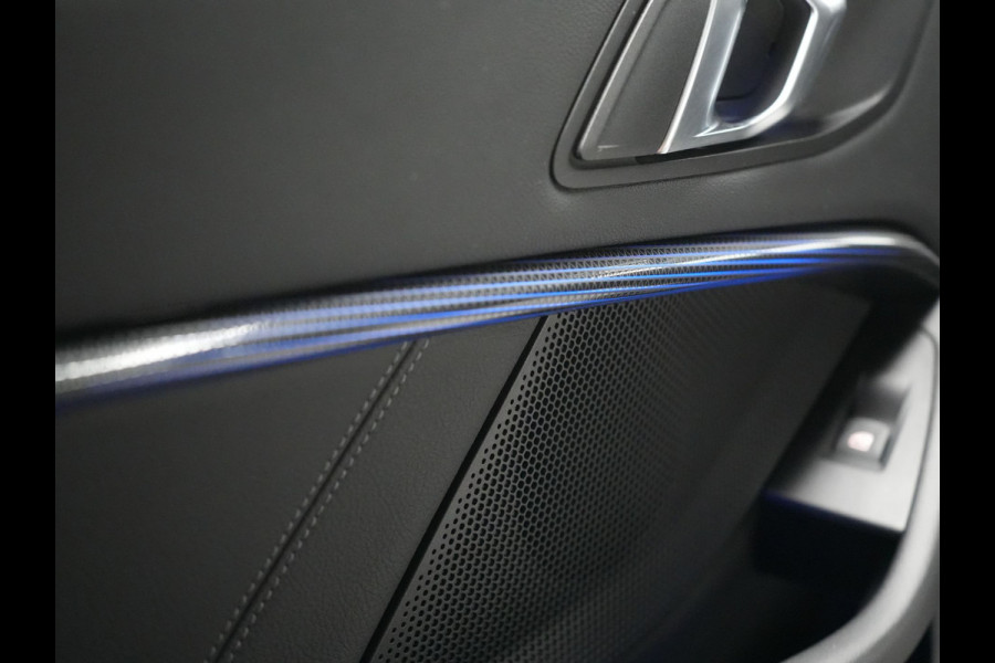 BMW 1-serie 118i Sportline 141pk Dealer O.H | Apple Carplay | Cruise Control | Virtual | Navigatie | LED Koplampen | Sfeerverlichting | DAB | 17"L.M | BMW 1-serie 118i Sportline 141pk Dealer O.H | Apple Carplay | Cruise Control | Virtual | Navigatie | LED Koplampen | Sfeerverlichting | DAB | 17"L.M |
