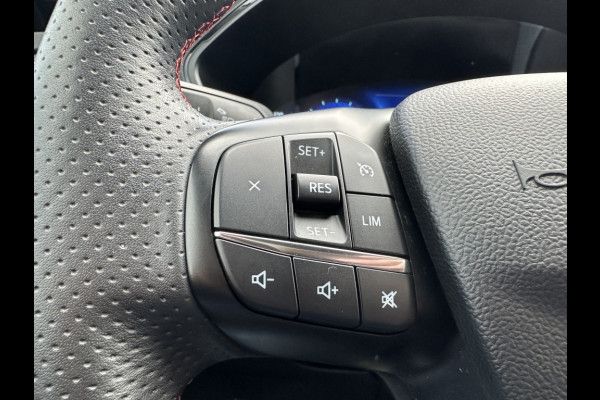 Ford Kuga 1.5 EcoB. ST-Line X WINTERPACK! B&O! Ford Kuga 1.5 EcoB. ST-Line X WINTERPACK! B&O!