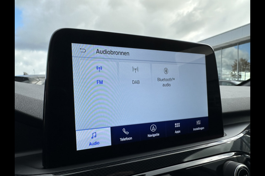 Ford Kuga 1.5 EcoB. ST-Line X WINTERPACK! B&O! Ford Kuga 1.5 EcoB. ST-Line X WINTERPACK! B&O!