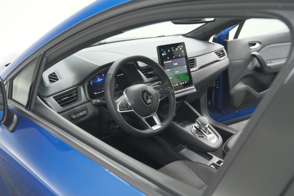 Renault Captur Mild Hybrid 160 EDC Techno | Pack Winter | Camera | Adaptieve Cruise Control | Apple Carplay Renault Captur Mild Hybrid 160 EDC Techno | Pack Winter | Camera | Adaptieve Cruise Control | Apple Carplay