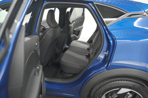 Renault Captur Mild Hybrid 160 EDC Techno | Pack Winter | Camera | Adaptieve Cruise Control | Apple Carplay Renault Captur Mild Hybrid 160 EDC Techno | Pack Winter | Camera | Adaptieve Cruise Control | Apple Carplay