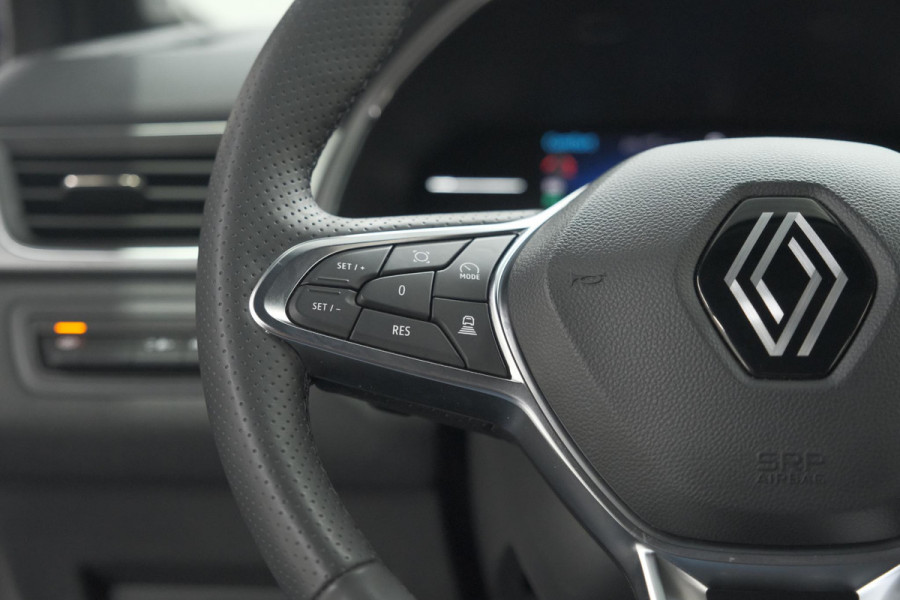 Renault Captur Mild Hybrid 160 EDC Techno | Pack Winter | Camera | Adaptieve Cruise Control | Apple Carplay Renault Captur Mild Hybrid 160 EDC Techno | Pack Winter | Camera | Adaptieve Cruise Control | Apple Carplay