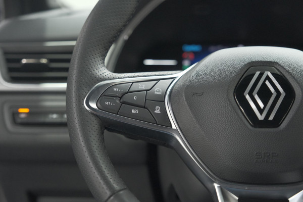 Renault Captur Mild Hybrid 160 EDC Techno | Pack Winter | Camera | Adaptieve Cruise Control | Apple Carplay Renault Captur Mild Hybrid 160 EDC Techno | Pack Winter | Camera | Adaptieve Cruise Control | Apple Carplay