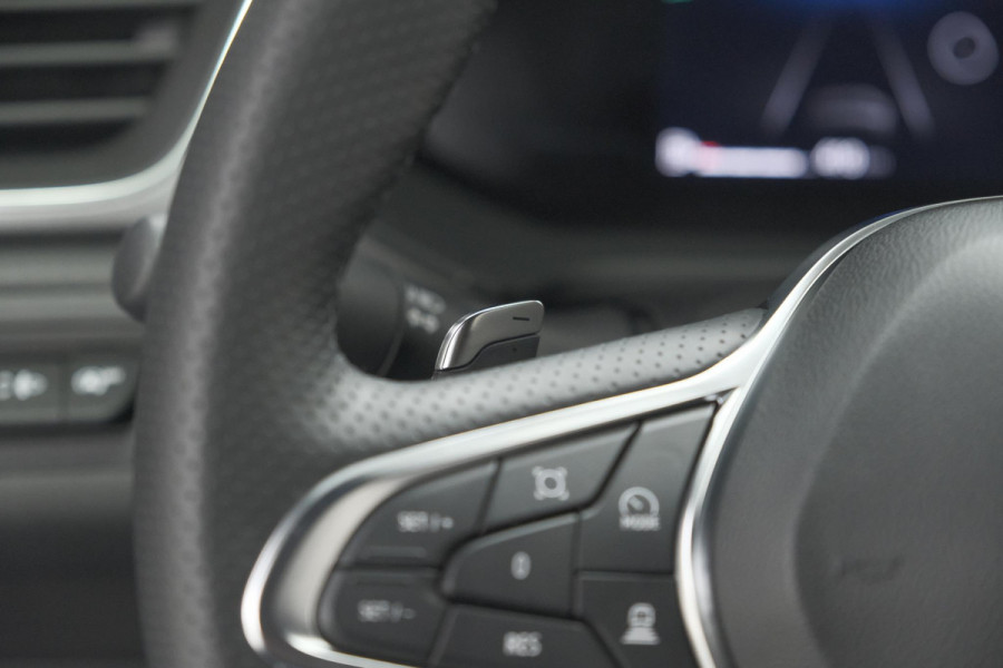 Renault Captur Mild Hybrid 160 EDC Techno | Pack Winter | Camera | Adaptieve Cruise Control | Apple Carplay Renault Captur Mild Hybrid 160 EDC Techno | Pack Winter | Camera | Adaptieve Cruise Control | Apple Carplay