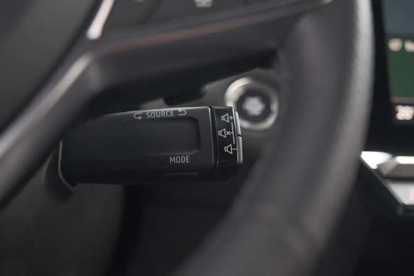 Renault Captur Mild Hybrid 160 EDC Techno | Pack Winter | Camera | Adaptieve Cruise Control | Apple Carplay Renault Captur Mild Hybrid 160 EDC Techno | Pack Winter | Camera | Adaptieve Cruise Control | Apple Carplay