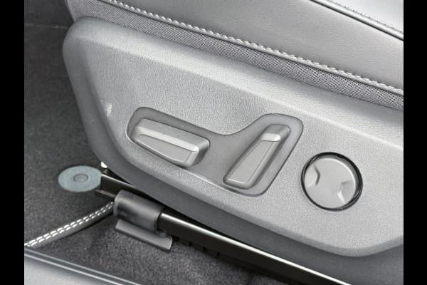 Kia Niro EV AIR 64kWh NIEUWE AUTO! | VOLLEDIGE KIA GARANTIE VAN TOEPASSING