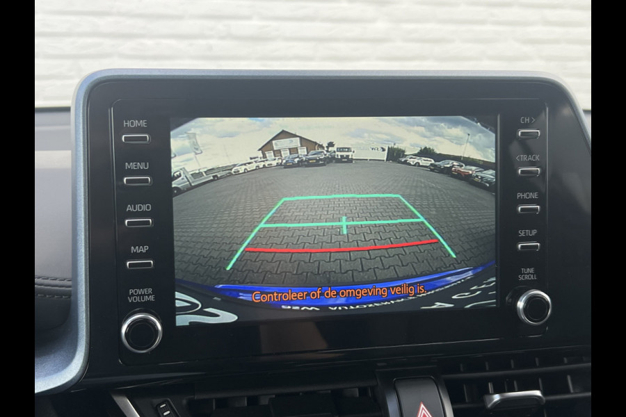 Toyota C-HR 2.0 Hybrid Bi-Tone | Navi | Carplay | Dodehoek | Park Assist | Camera Toyota C-HR 2.0 Hybrid Bi-Tone | Navi | Carplay | Dodehoek | Park Assist | Camera