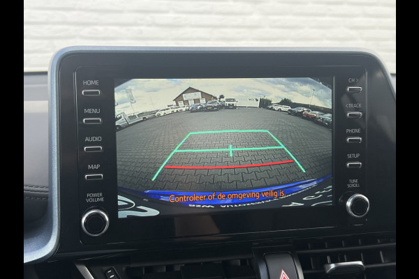 Toyota C-HR 2.0 Hybrid Bi-Tone | Navi | Carplay | Dodehoek | Park Assist | Camera Toyota C-HR 2.0 Hybrid Bi-Tone | Navi | Carplay | Dodehoek | Park Assist | Camera