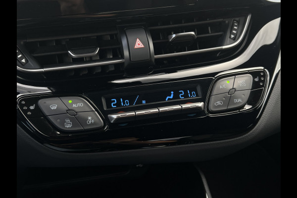 Toyota C-HR 2.0 Hybrid Bi-Tone | Navi | Carplay | Dodehoek | Park Assist | Camera Toyota C-HR 2.0 Hybrid Bi-Tone | Navi | Carplay | Dodehoek | Park Assist | Camera