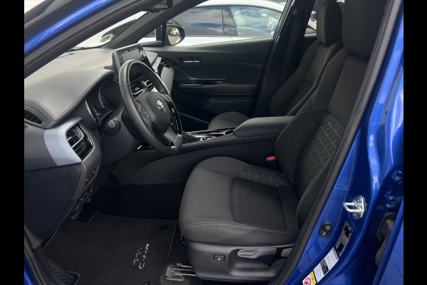 Toyota C-HR 2.0 Hybrid Bi-Tone | Navi | Carplay | Dodehoek | Park Assist | Camera Toyota C-HR 2.0 Hybrid Bi-Tone | Navi | Carplay | Dodehoek | Park Assist | Camera
