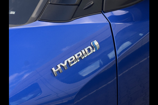 Toyota C-HR 2.0 Hybrid Bi-Tone | Navi | Carplay | Dodehoek | Park Assist | Camera Toyota C-HR 2.0 Hybrid Bi-Tone | Navi | Carplay | Dodehoek | Park Assist | Camera