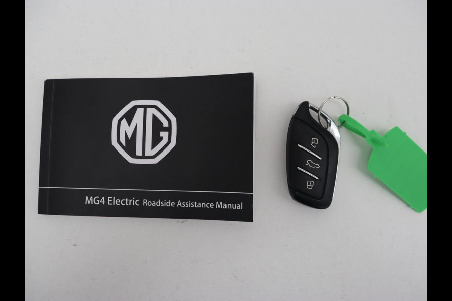 MG 4 Electric Comfort 64 kWh | 360 Camera | Adaptive cruise | Half leder | Carplay | Full LED | Keyless | Parkeerhulp | Navigatie MG 4 Electric Comfort 64 kWh | 360 Camera | Adaptive cruise | Half leder | Carplay | Full LED | Keyless | Parkeerhulp | Navigatie