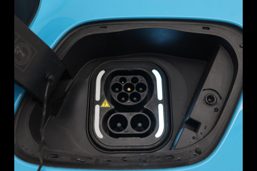 MG 4 Electric Comfort 64 kWh | 360 Camera | Adaptive cruise | Half leder | Carplay | Full LED | Keyless | Parkeerhulp | Navigatie MG 4 Electric Comfort 64 kWh | 360 Camera | Adaptive cruise | Half leder | Carplay | Full LED | Keyless | Parkeerhulp | Navigatie