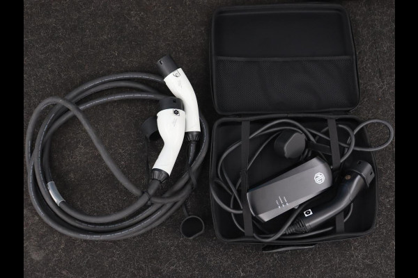 MG 4 Electric Comfort 64 kWh | 360 Camera | Adaptive cruise | Half leder | Carplay | Full LED | Keyless | Parkeerhulp | Navigatie MG 4 Electric Comfort 64 kWh | 360 Camera | Adaptive cruise | Half leder | Carplay | Full LED | Keyless | Parkeerhulp | Navigatie