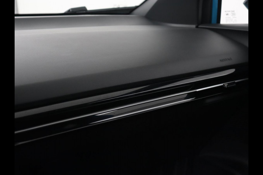 MG 4 Electric Comfort 64 kWh | 360 Camera | Adaptive cruise | Half leder | Carplay | Full LED | Keyless | Parkeerhulp | Navigatie MG 4 Electric Comfort 64 kWh | 360 Camera | Adaptive cruise | Half leder | Carplay | Full LED | Keyless | Parkeerhulp | Navigatie