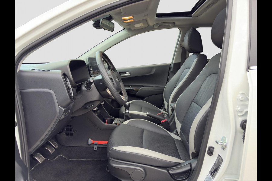Kia Picanto 1.0 DPI GT-Line Open Dak | BSD | Key-Less | Draadloos Opladen | Climate | Stoelverwarming | Kia Picanto 1.0 DPI GT-Line Open Dak | BSD | Key-Less | Draadloos Opladen | Climate | Stoelverwarming |