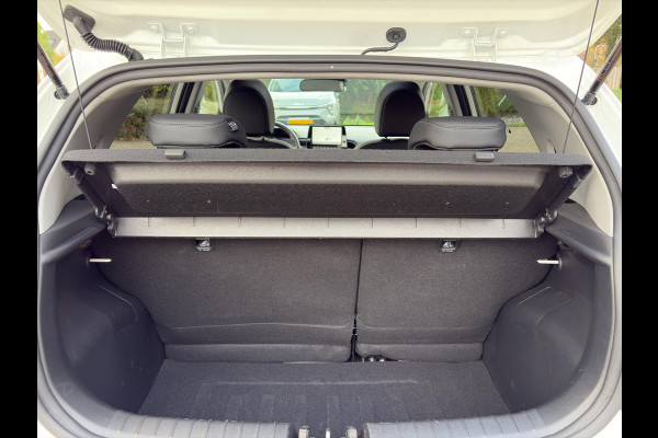 Kia Picanto 1.0 DPI GT-Line Open Dak | BSD | Key-Less | Draadloos Opladen | Climate | Stoelverwarming | Kia Picanto 1.0 DPI GT-Line Open Dak | BSD | Key-Less | Draadloos Opladen | Climate | Stoelverwarming |