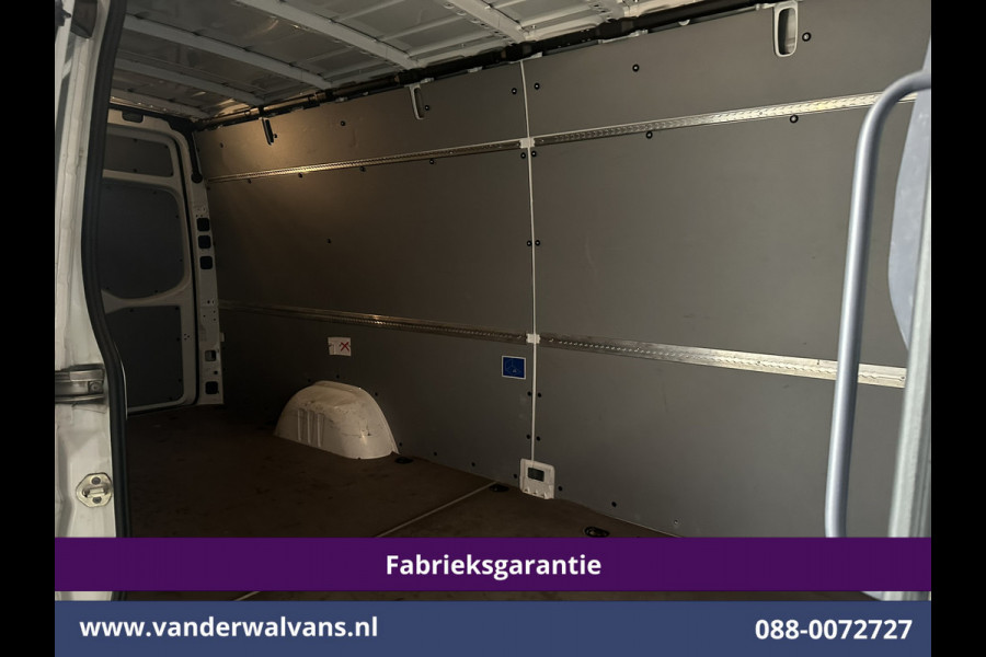 Mercedes-Benz Sprinter 315 CDI 150pk L3H2 Fabrieksgarantie Euro6 Airco | Camera | Apple Carplay | Android Auto Parkeersensoren, Bijrijdersbank