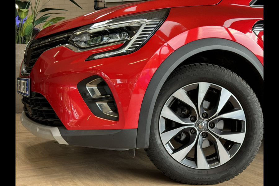 Renault Captur 1.3 TCe 130 Intens | Navi | ACC | Blindspot | Camera |17" | PDC V+A | 100% Onderhouden! Renault Captur 1.3 TCe 130 Intens | Navi | ACC | Blindspot | Camera |17" | PDC V+A | 100% Onderhouden!