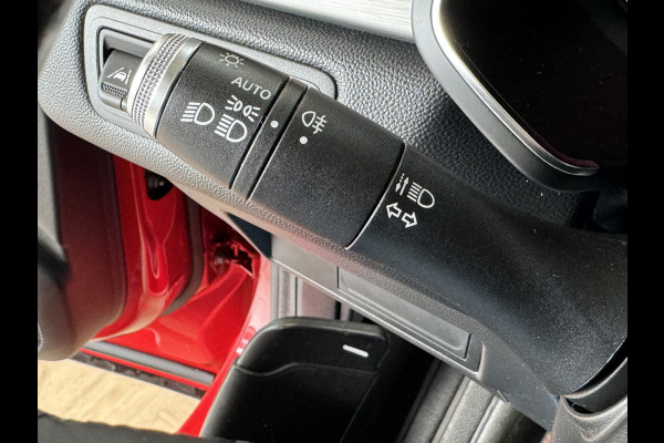 Renault Captur 1.3 TCe 130 Intens | Navi | ACC | Blindspot | Camera |17" | PDC V+A | 100% Onderhouden! Renault Captur 1.3 TCe 130 Intens | Navi | ACC | Blindspot | Camera |17" | PDC V+A | 100% Onderhouden!