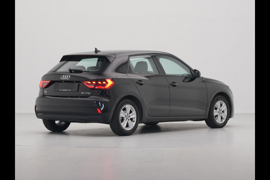 Audi A1 Sportback 25 TFSI 95pk S-tronic Navigatie Pdc Clima Led Carplay 329