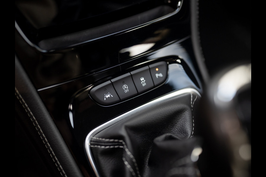 Opel Astra 1.4T 150Pk Innovation | Keyless | Trekhaak afnb. | Apple Carplay | Navi | Prijs Rijklaar!! Opel Astra 1.4T 150Pk Innovation | Keyless | Trekhaak afnb. | Apple Carplay | Navi | Prijs Rijklaar!!