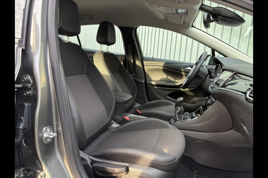 Opel Astra 1.4T 150Pk Innovation | Keyless | Trekhaak afnb. | Apple Carplay | Navi | Prijs Rijklaar!! Opel Astra 1.4T 150Pk Innovation | Keyless | Trekhaak afnb. | Apple Carplay | Navi | Prijs Rijklaar!!
