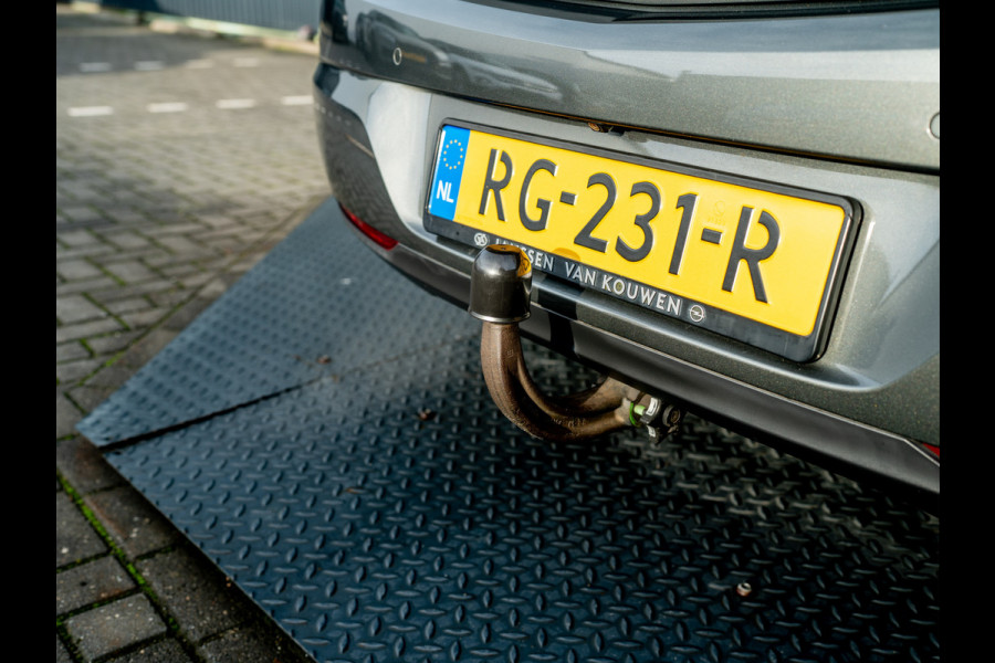 Opel Astra 1.4T 150Pk Innovation | Keyless | Trekhaak afnb. | Apple Carplay | Navi | Prijs Rijklaar!! Opel Astra 1.4T 150Pk Innovation | Keyless | Trekhaak afnb. | Apple Carplay | Navi | Prijs Rijklaar!!