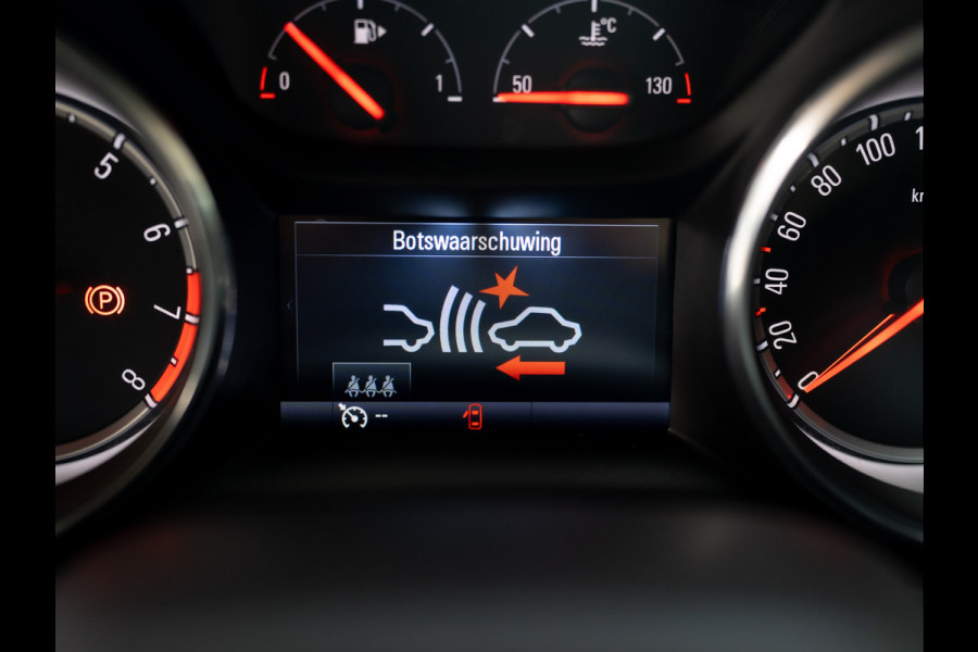 Opel Astra 1.4T 150Pk Innovation | Keyless | Trekhaak afnb. | Apple Carplay | Navi | Prijs Rijklaar!! Opel Astra 1.4T 150Pk Innovation | Keyless | Trekhaak afnb. | Apple Carplay | Navi | Prijs Rijklaar!!