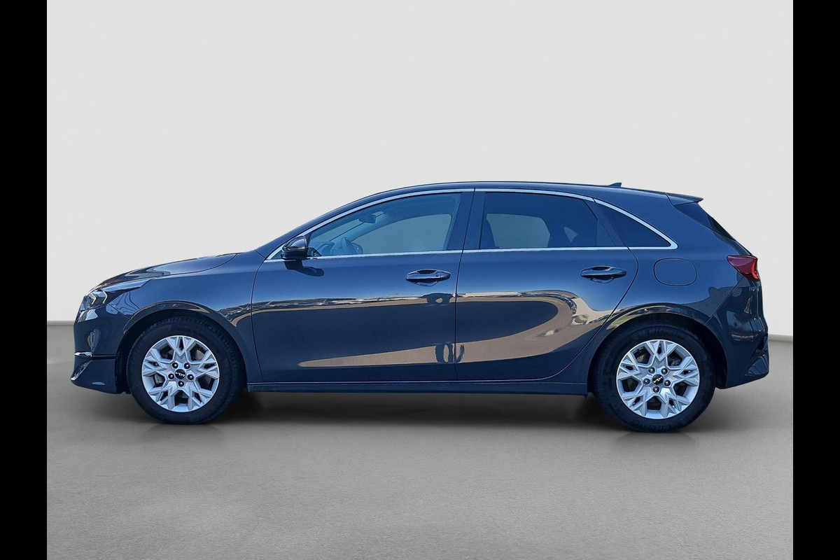 Kia Ceed 1.5 T-GDi DynamicPlusLine | Automaat | Stoel- en Stuurverwarming | Navi | Clima | Carplay/Android auto | Lichtmetalen velgen | LED | Kia Ceed 1.5 T-GDi DynamicPlusLine | Automaat | Stoel- en Stuurverwarming | Navi | Clima | Carplay/Android auto | Lichtmetalen velgen | LED |