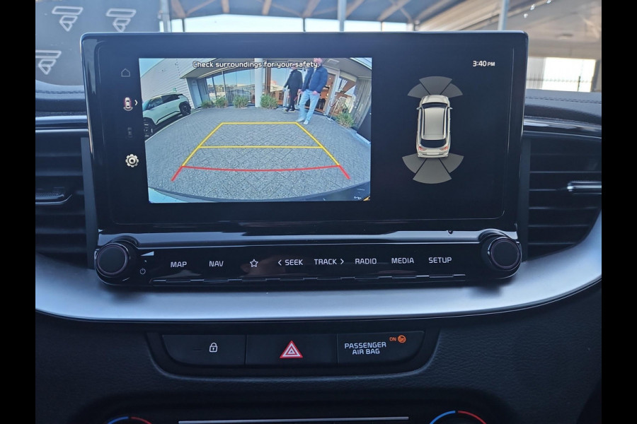 Kia Ceed 1.5 T-GDi DynamicPlusLine | Automaat | Stoel- en Stuurverwarming | Navi | Clima | Carplay/Android auto | Lichtmetalen velgen | LED | Kia Ceed 1.5 T-GDi DynamicPlusLine | Automaat | Stoel- en Stuurverwarming | Navi | Clima | Carplay/Android auto | Lichtmetalen velgen | LED |