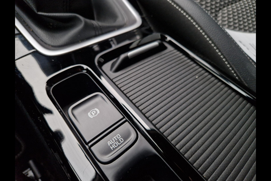 Kia Ceed 1.0 T-GDi DynamicPlusLine | LED | Stoelverwarming | Dodehoek | KeyLess | Draadloos Opladen |