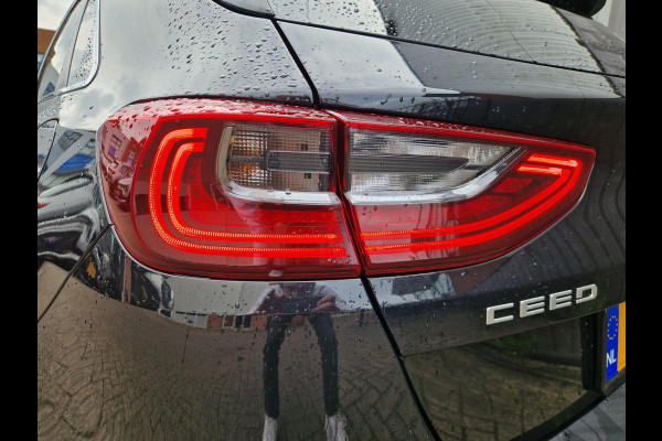 Kia Ceed 1.0 T-GDi DynamicPlusLine | LED | Stoelverwarming | Dodehoek | KeyLess | Draadloos Opladen |