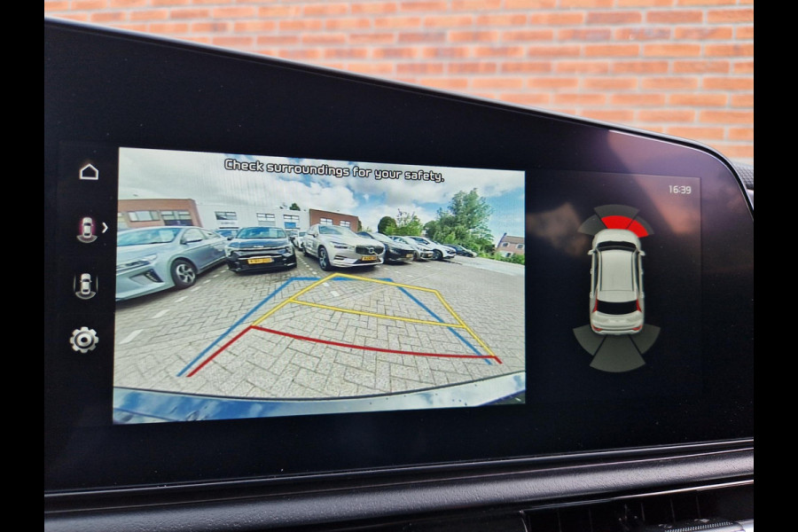 Kia Niro EV DynamicLine 64.8 kWh | Prijs incl. vooraftrek 2000.- inruilpremie| Key-Less | Navi | Camera | Cruise | LMV | H-Leder | Kia Niro EV DynamicLine 64.8 kWh | Prijs incl. vooraftrek 2000.- inruilpremie| Key-Less | Navi | Camera | Cruise | LMV | H-Leder |