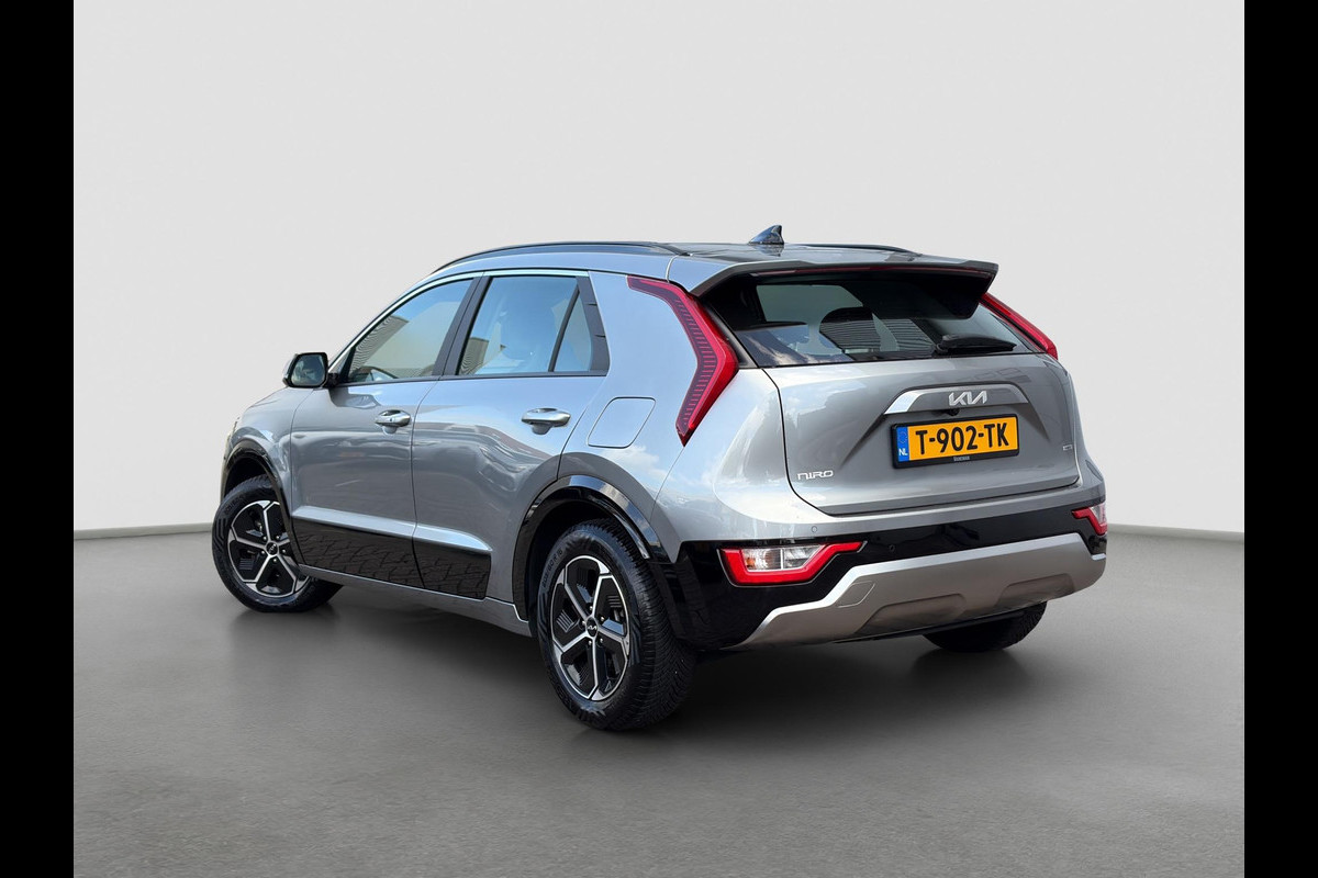 Kia Niro 1.6 GDi Hybrid DynamicLine Automaat | Navigatie | Camera | Parkeersensoren | Climate | Apple Carplay / Android Auto | Kia Niro 1.6 GDi Hybrid DynamicLine Automaat | Navigatie | Camera | Parkeersensoren | Climate | Apple Carplay / Android Auto |