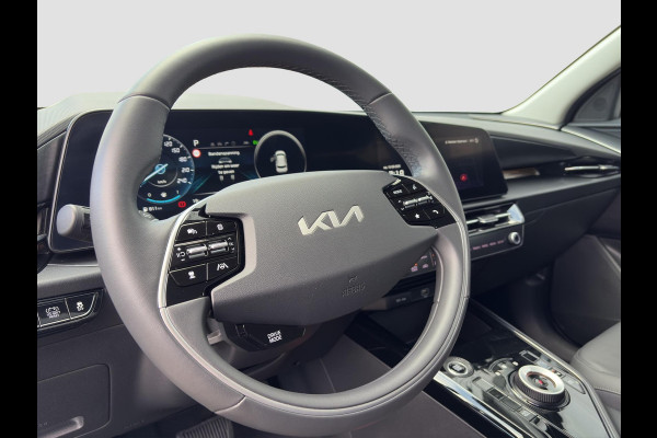 Kia Niro 1.6 GDi Hybrid DynamicLine Automaat | Navigatie | Camera | Parkeersensoren | Climate | Apple Carplay / Android Auto | Kia Niro 1.6 GDi Hybrid DynamicLine Automaat | Navigatie | Camera | Parkeersensoren | Climate | Apple Carplay / Android Auto |