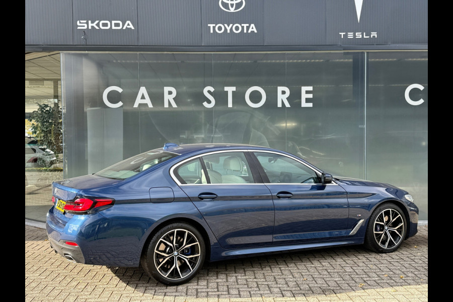 BMW 5 Serie 530i M-Sport Laser|Memory|Adap Cruise|Harman Kardon|Leder BMW 5 Serie 530i M-Sport Laser|Memory|Adap Cruise|Harman Kardon|Leder