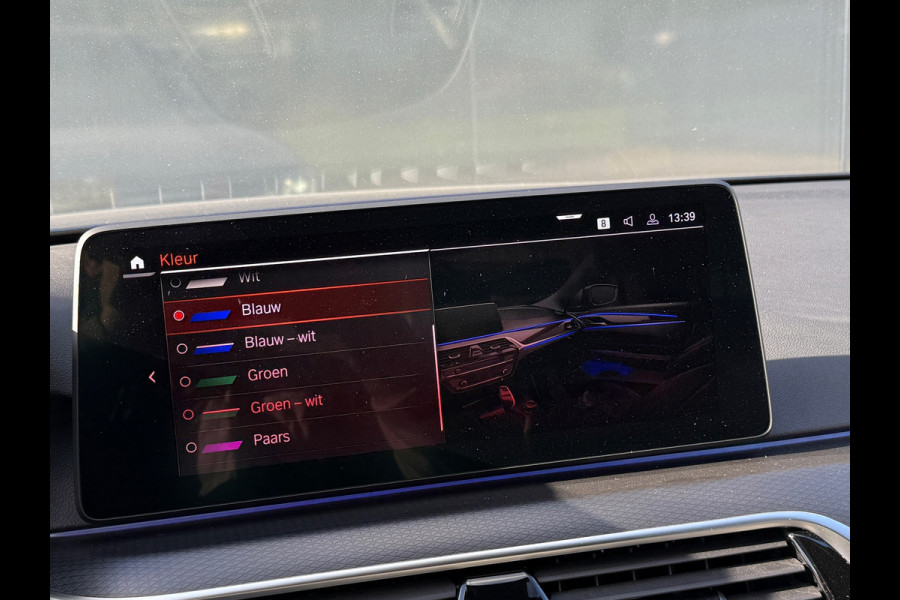 BMW 5 Serie 530i M-Sport Laser|Memory|Adap Cruise|Harman Kardon|Leder BMW 5 Serie 530i M-Sport Laser|Memory|Adap Cruise|Harman Kardon|Leder