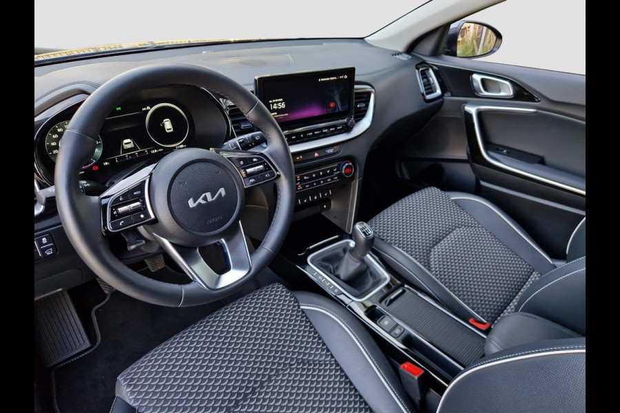 Kia Ceed Sportswagon 1.0 T-GDi DynamicPlusLine | Cruise | Lane Assist | LED | Camera | Sensoren | Stoel- en Stuurverwarming |