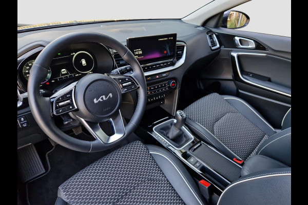 Kia Ceed Sportswagon 1.0 T-GDi DynamicPlusLine | Cruise | Lane Assist | LED | Camera | Sensoren | Stoel- en Stuurverwarming |