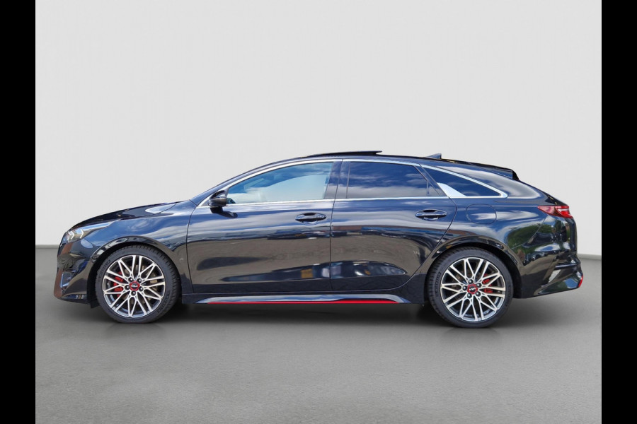 Kia ProCeed 1.6 T-GDi GT | Trekhaak| JBL | Camera | Navi | BSD | 18” Velgen | Apple CarPlay/Android Auto | Key-Less | PDC | Cruise | LED |