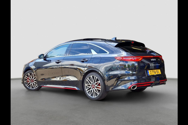 Kia ProCeed 1.6 T-GDi GT | Trekhaak| JBL | Camera | Navi | BSD | 18” Velgen | Apple CarPlay/Android Auto | Key-Less | PDC | Cruise | LED |