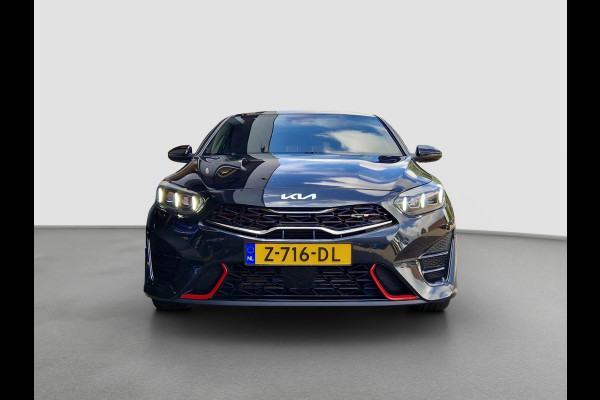 Kia ProCeed 1.6 T-GDi GT | Trekhaak| JBL | Camera | Navi | BSD | 18” Velgen | Apple CarPlay/Android Auto | Key-Less | PDC | Cruise | LED |