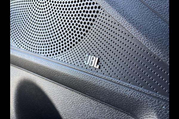 Kia Ceed Sportswagon 1.0 T-GDi MHEV Design Edition Automaat | JBL | Stoel- en Stuurverwarming | Lane Assist | Dode Hoek Assistentie |