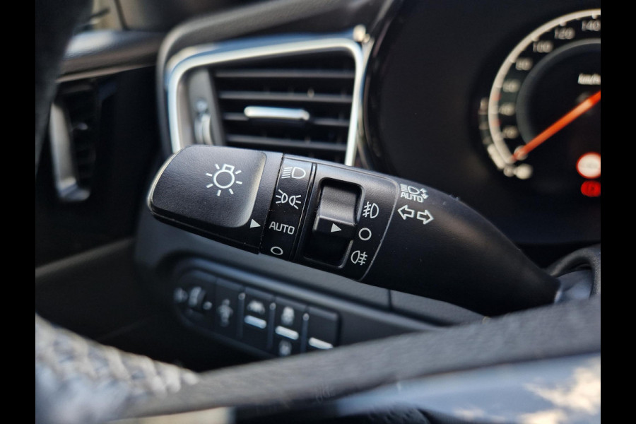 Kia ProCeed 1.0 T-GDI GT-Line | Panoramadak | Leder/Alcantara | Achteruitrijcamera | 17” Velgen | Stuur-/Stoelverwarming | Apple CarPlay/Android Auto | Clima | Key-Less sleutel | Cruise control | LED Kia ProCeed 1.0 T-GDI GT-Line | Panoramadak | Leder/Alcantara | Achteruitrijcamera | 17” Velgen | Stuur-/Stoelverwarming | Apple CarPlay/Android Auto | Clima | Key-Less sleutel | Cruise control | LED