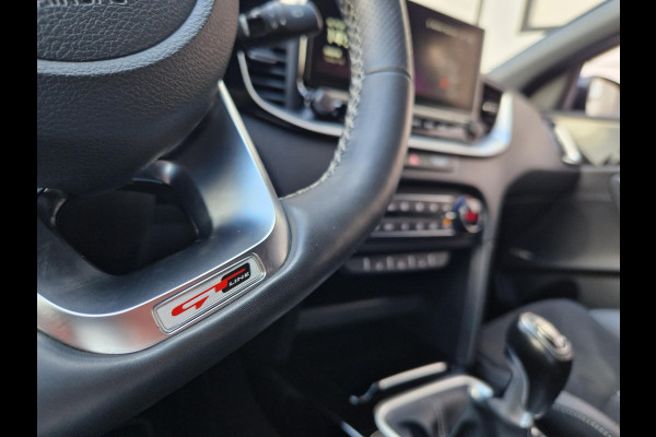 Kia ProCeed 1.0 T-GDI GT-Line | Panoramadak | Leder/Alcantara | Achteruitrijcamera | 17” Velgen | Stuur-/Stoelverwarming | Apple CarPlay/Android Auto | Clima | Key-Less sleutel | Cruise control | LED Kia ProCeed 1.0 T-GDI GT-Line | Panoramadak | Leder/Alcantara | Achteruitrijcamera | 17” Velgen | Stuur-/Stoelverwarming | Apple CarPlay/Android Auto | Clima | Key-Less sleutel | Cruise control | LED