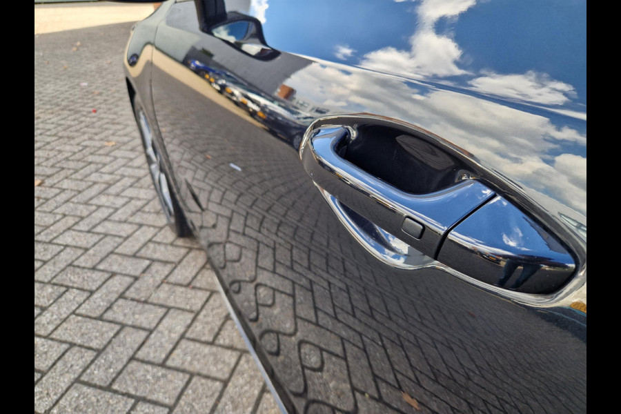 Kia ProCeed 1.0 T-GDI GT-Line | Panoramadak | Leder/Alcantara | Achteruitrijcamera | 17” Velgen | Stuur-/Stoelverwarming | Apple CarPlay/Android Auto | Clima | Key-Less sleutel | Cruise control | LED Kia ProCeed 1.0 T-GDI GT-Line | Panoramadak | Leder/Alcantara | Achteruitrijcamera | 17” Velgen | Stuur-/Stoelverwarming | Apple CarPlay/Android Auto | Clima | Key-Less sleutel | Cruise control | LED